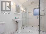26 Summerhill Avenue, Toronto, ON - Photo Showing Bathroom
