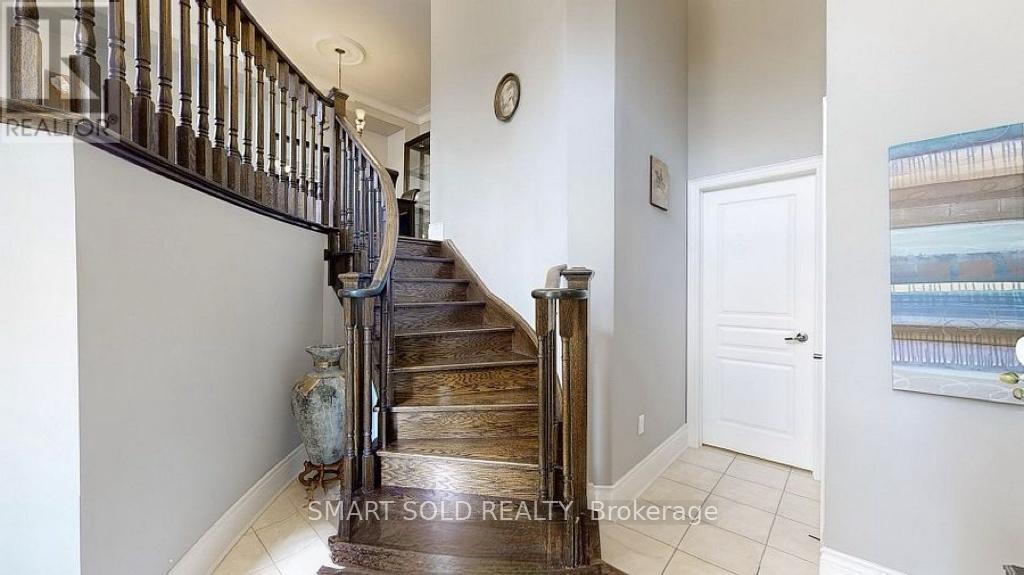 4123 Shipp Drive, Mississauga, ON - Indoor Photo Showing Other Room