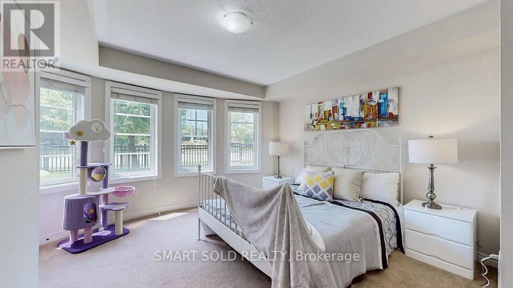 4123 Shipp Drive, Mississauga, ON - Indoor Photo Showing Bedroom