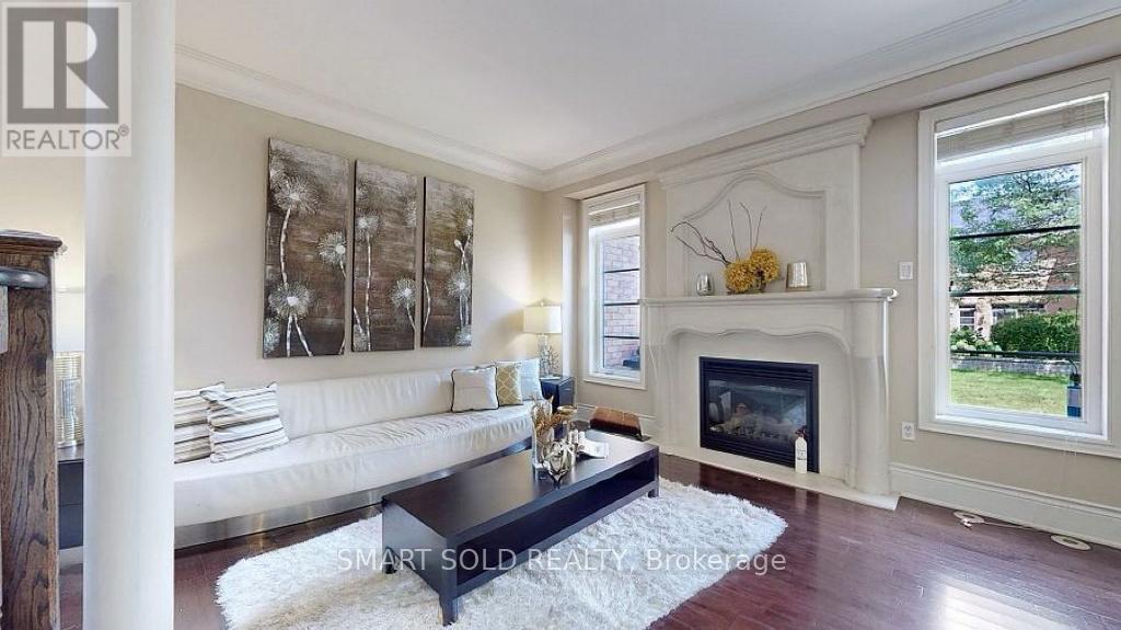 4123 Shipp Drive, Mississauga, ON - Indoor Photo Showing Living Room With Fireplace