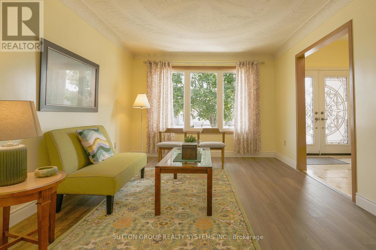 Upper - 101 Henley Drive, Hamilton, ON - Indoor