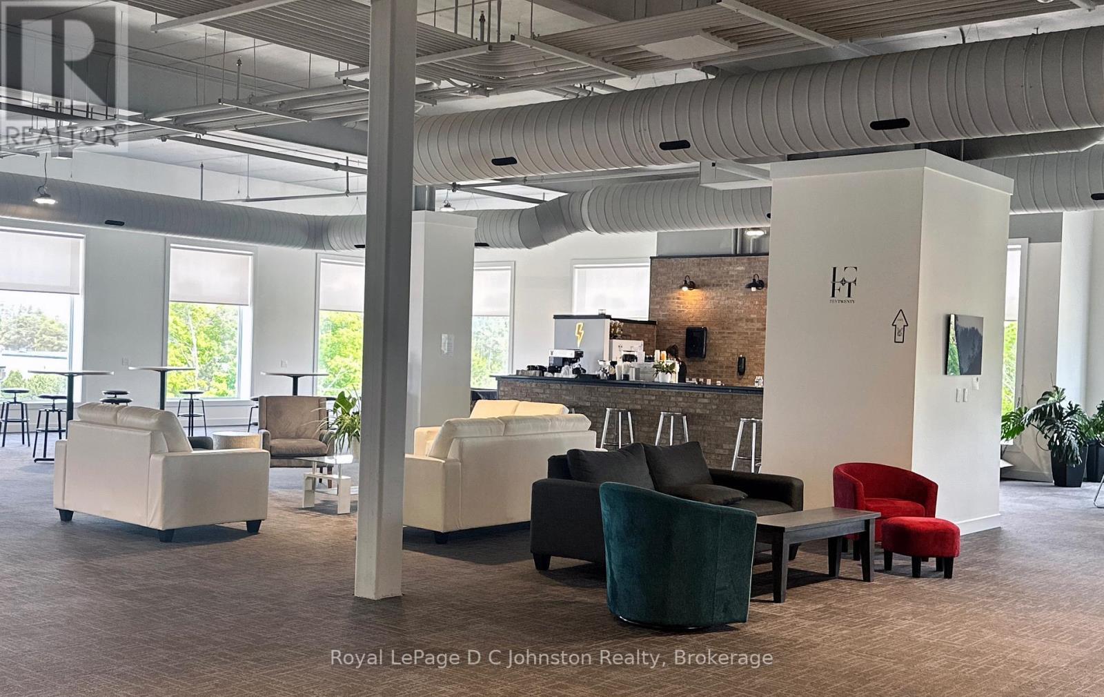 Loft Twenty Coffee Shop common area on top floor - 118 - 1020 Goderich Street, Saugeen Shores, ON