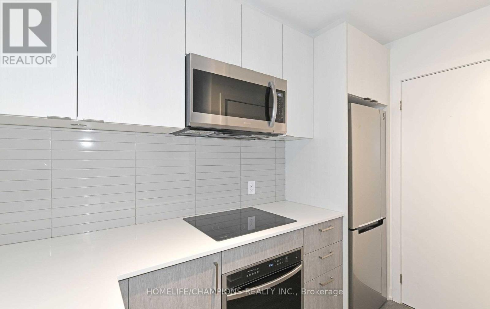 2112 - 1926 Lake Shore Boulevard W, Toronto, ON - Indoor Photo Showing Kitchen