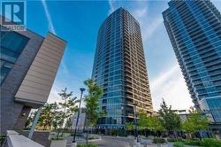 809 - 9 VALHALLA INN ROAD Toronto, ON M9B 0B2