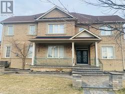49 RISEBOROUGH DRIVE Brampton, ON L6P 3W1