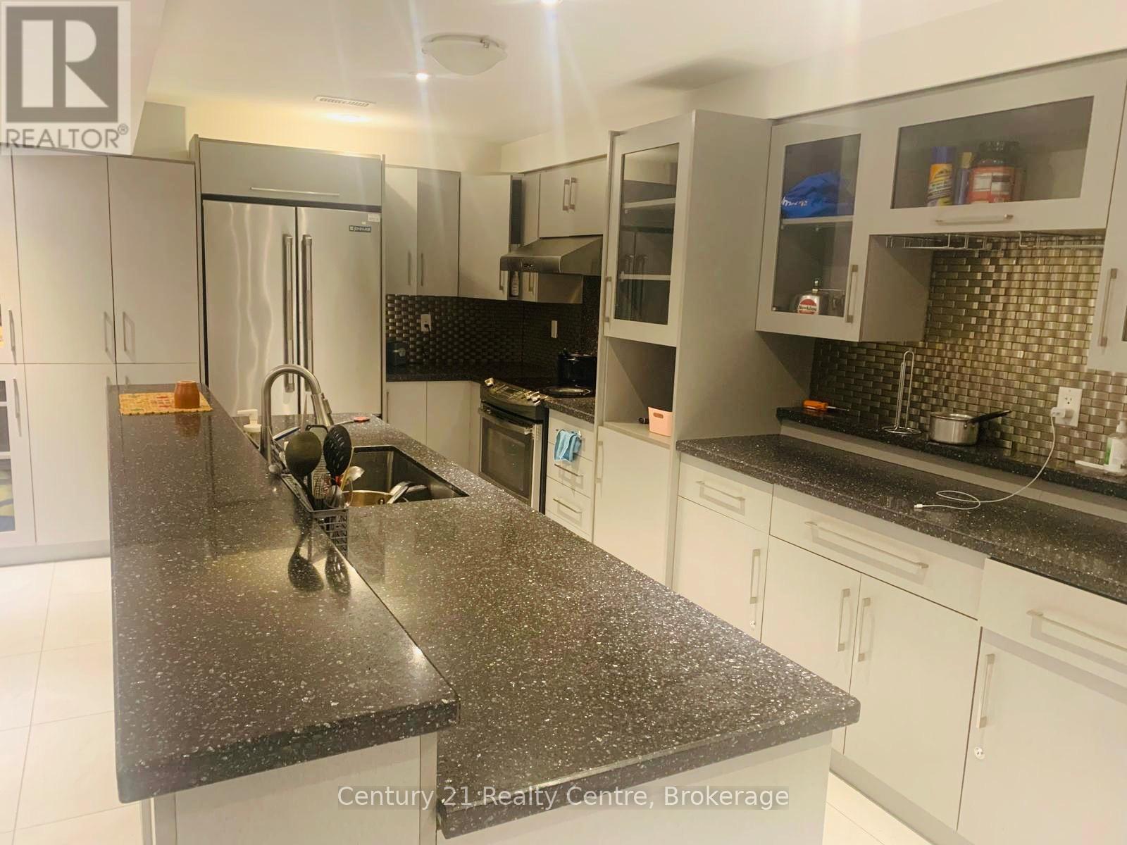 49 Riseborough Drive, Brampton, ON - Indoor Photo Showing Kitchen With Double Sink With Upgraded Kitchen