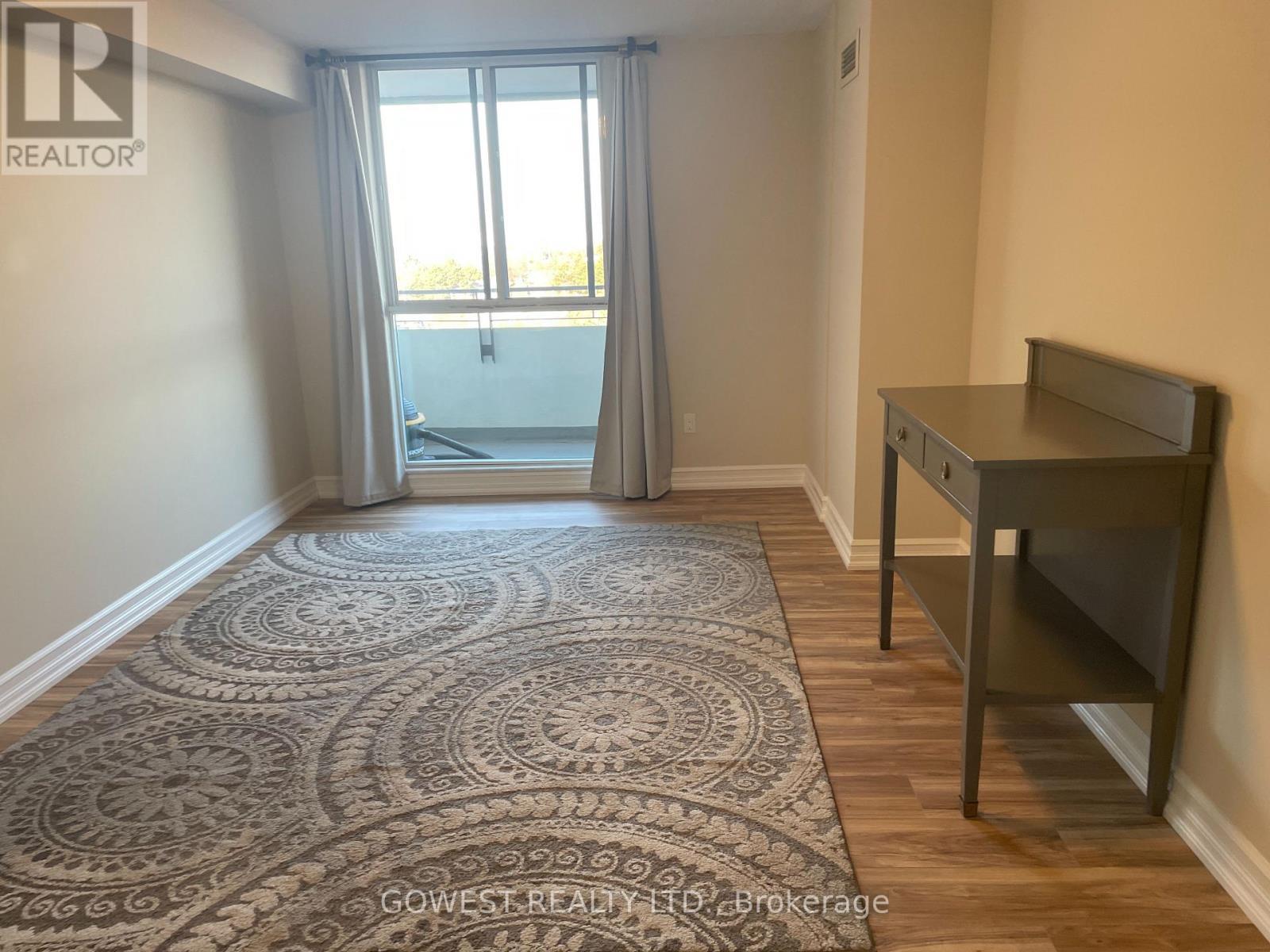 812 - 1320 Mississauga Valley Boulevard, Mississauga, ON - Indoor Photo Showing Other Room