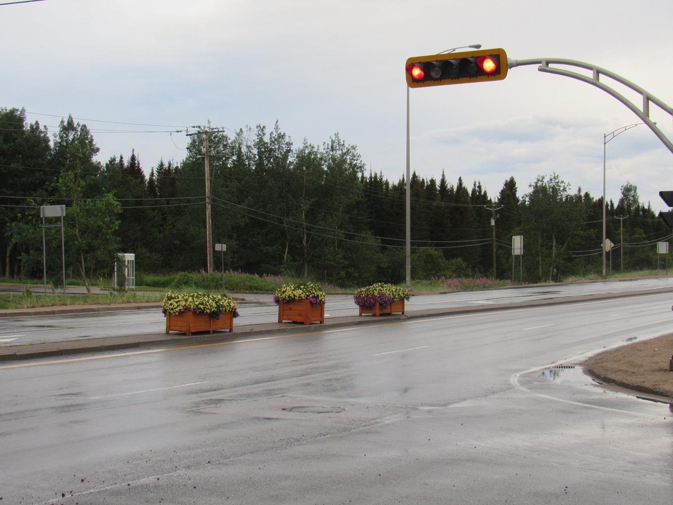 Frontage - 2049 Boul. Laure, Sept-Îles, QC