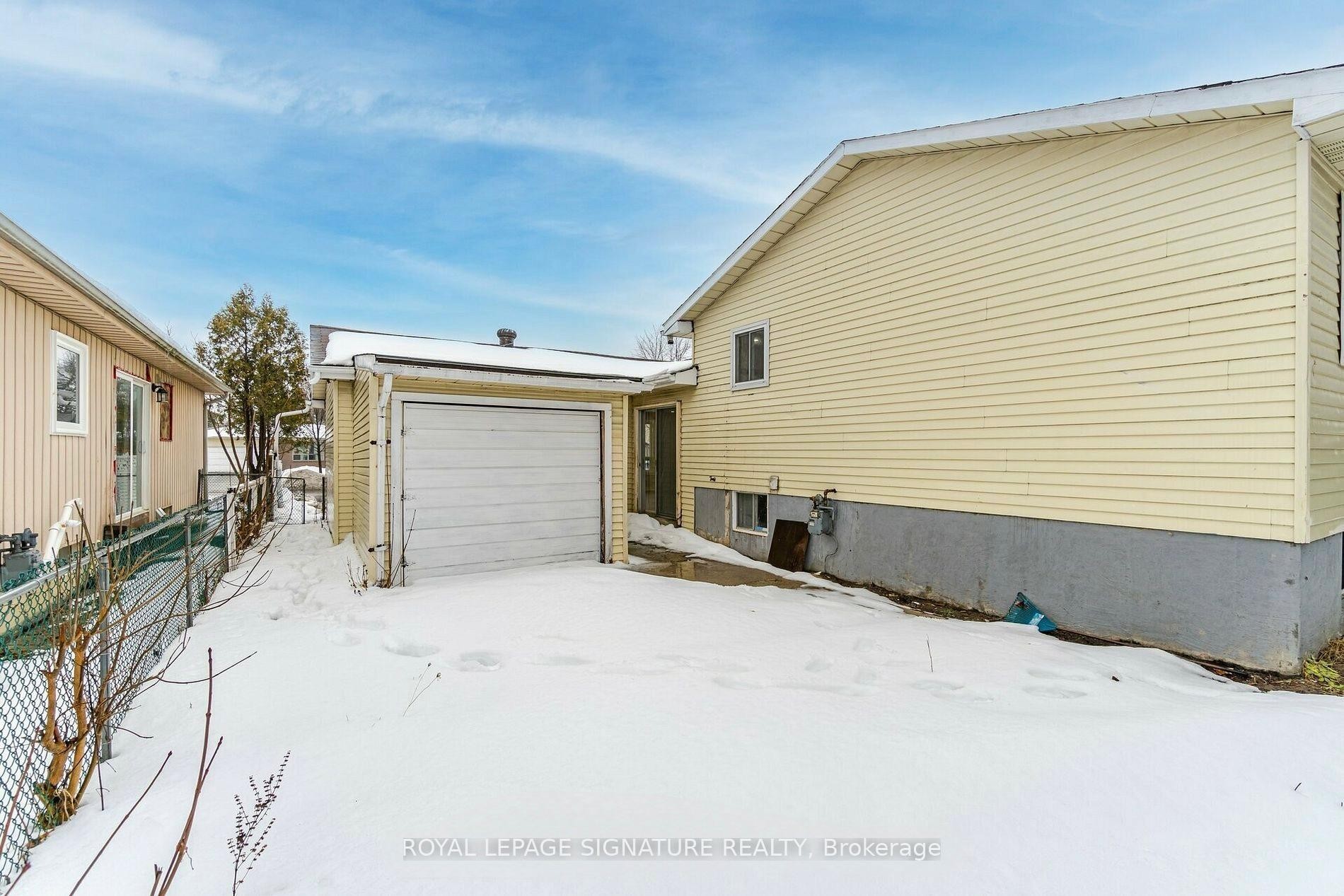 453 Leacock Drive, Barrie, ON - Outdoor With Exterior