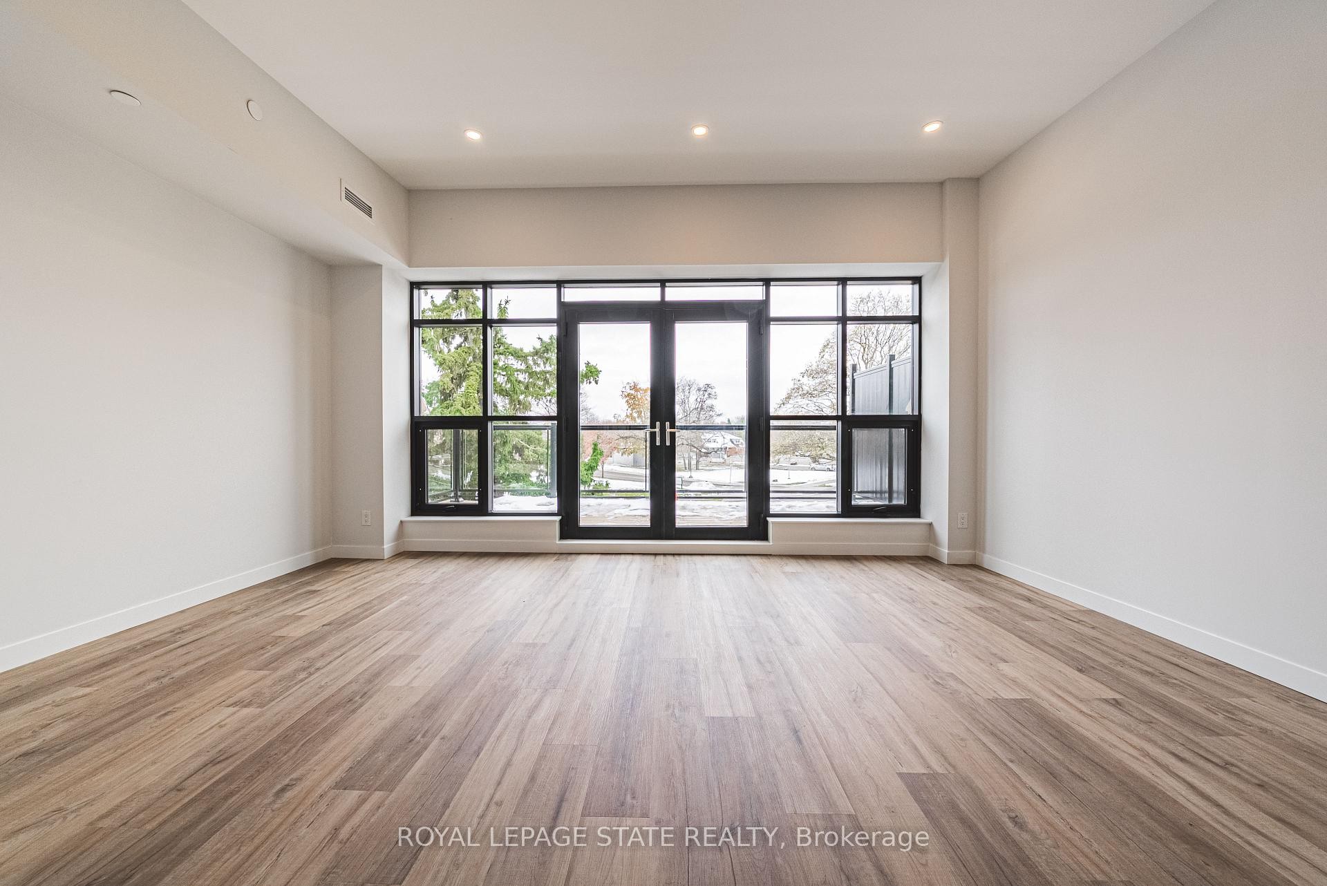 555 Sanitorium Road, Hamilton, ON - Indoor Photo Showing Other Room