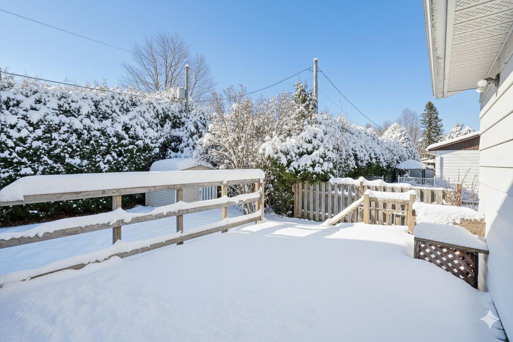 Cour - 1092 Rue Lesage, Prévost, QC - Outdoor