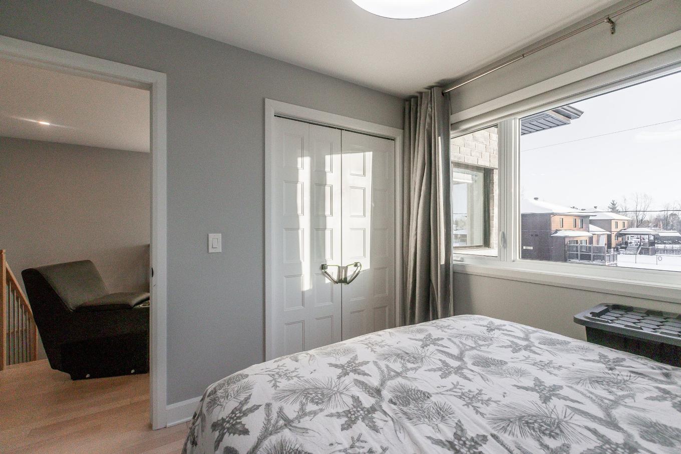 Bedroom - 615 Rue Leblanc, Saint-Lin/Laurentides, QC - Indoor Photo Showing Bedroom