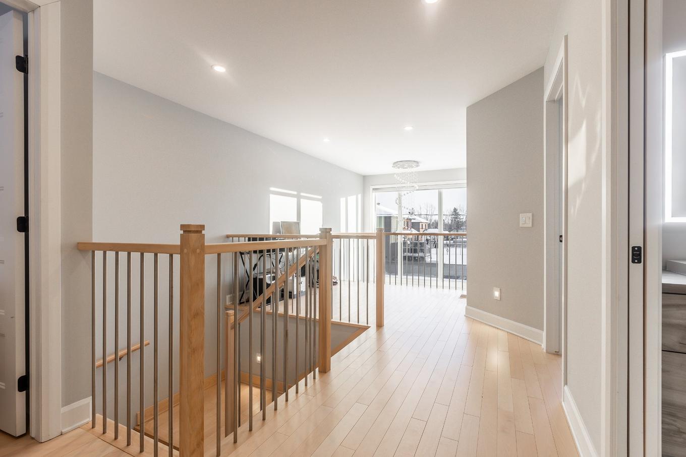 Passageway - 615 Rue Leblanc, Saint-Lin/Laurentides, QC - Indoor Photo Showing Other Room