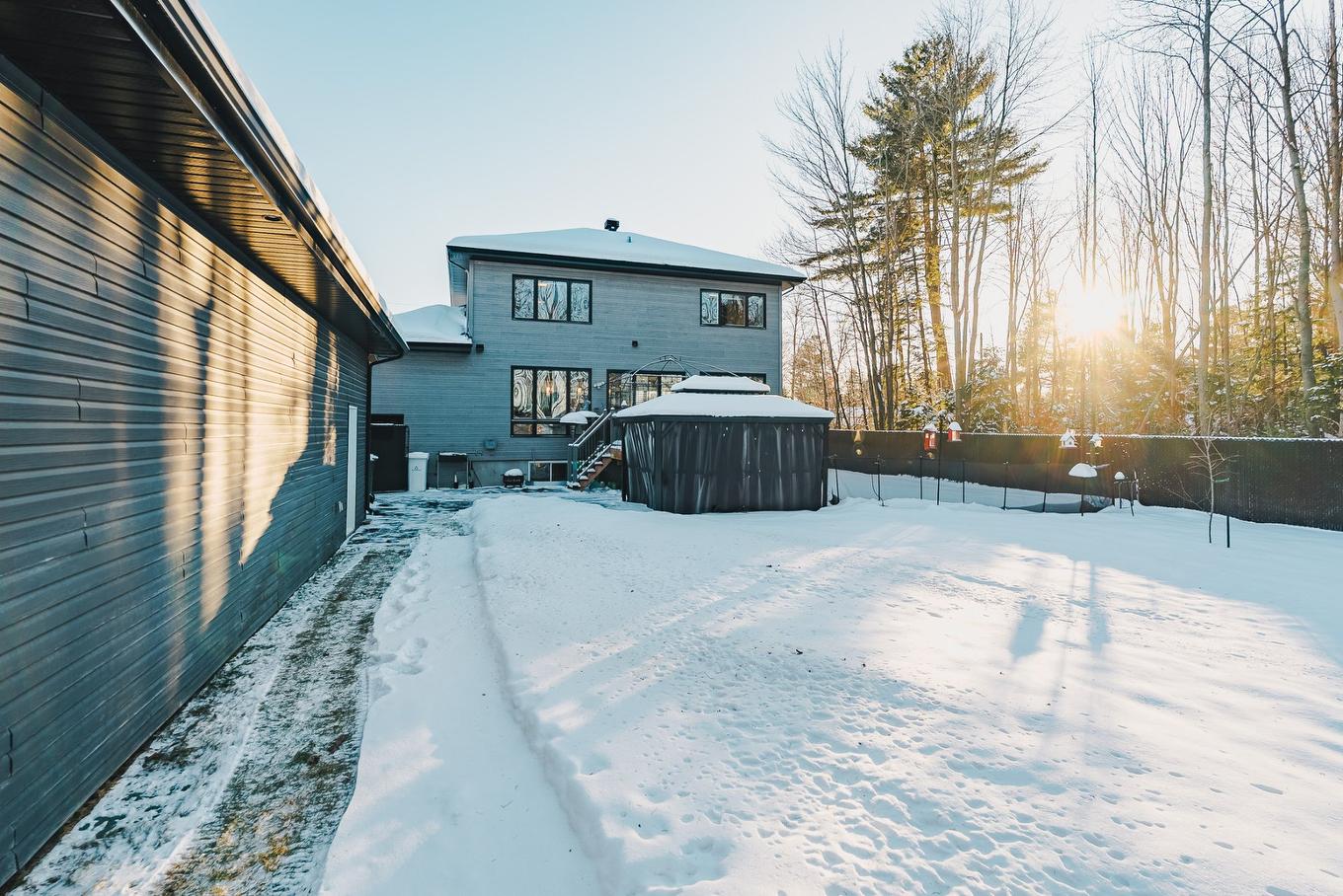 Backyard - 615 Rue Leblanc, Saint-Lin/Laurentides, QC - Outdoor