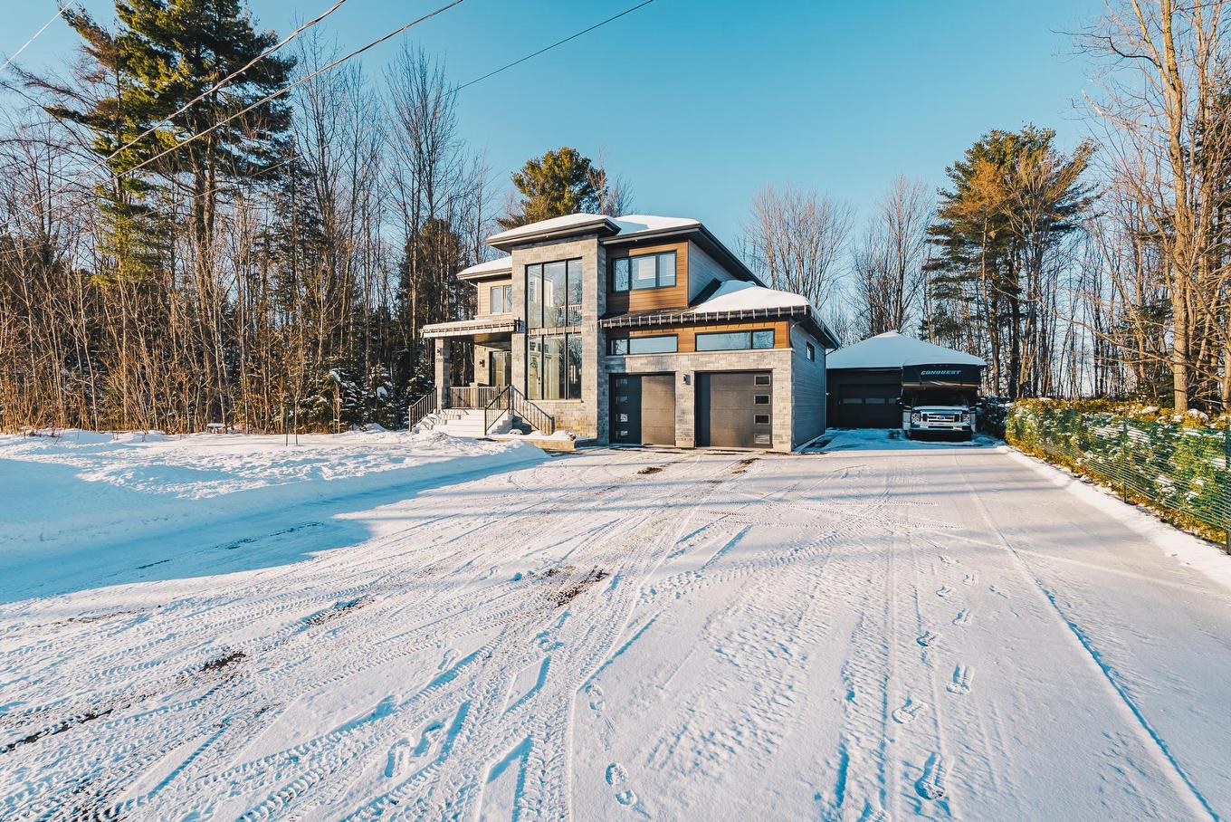 Frontage - 615 Rue Leblanc, Saint-Lin/Laurentides, QC - Outdoor