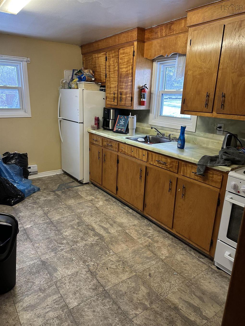 1696 Victoria Road, Sydney, NS