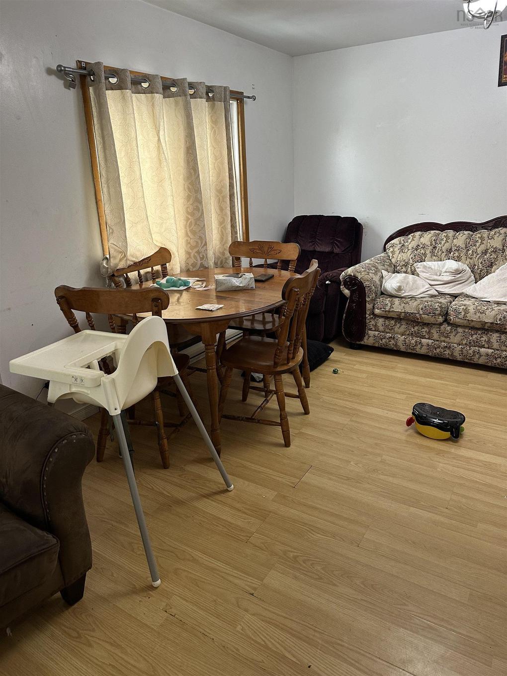 1696 Victoria Road, Sydney, NS