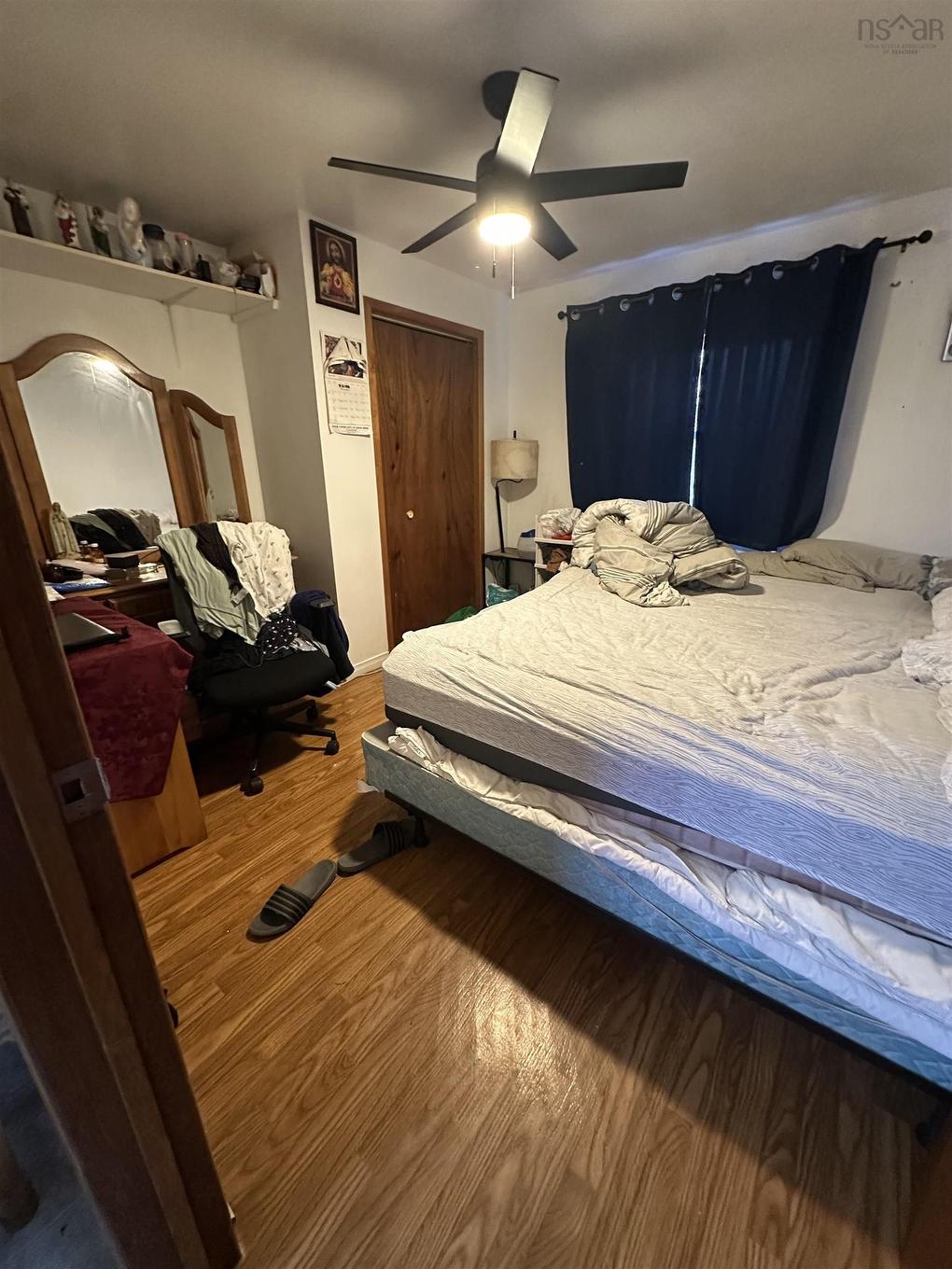 1696 Victoria Road, Sydney, NS