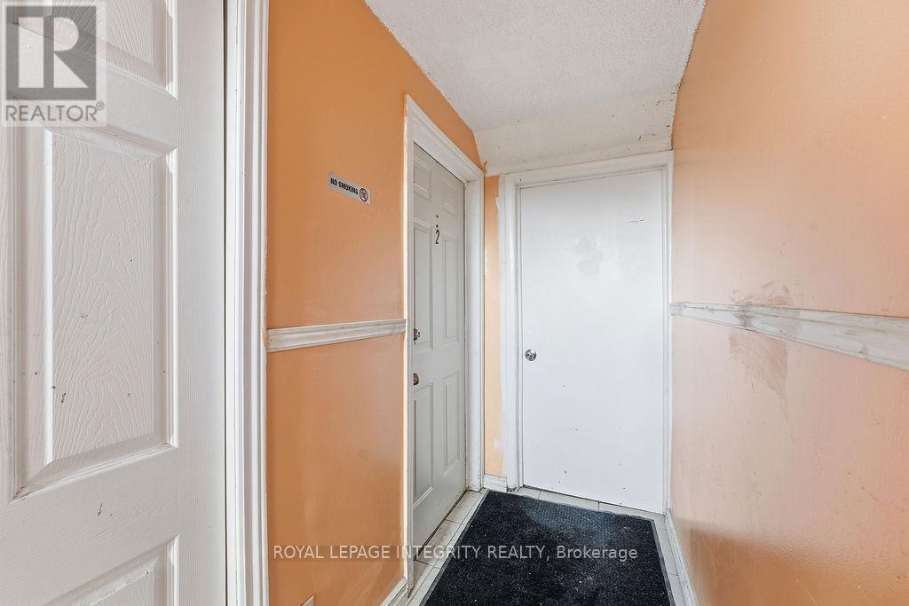 1151 Maitland Avenue, Ottawa, ON - Indoor Photo Showing Other Room
