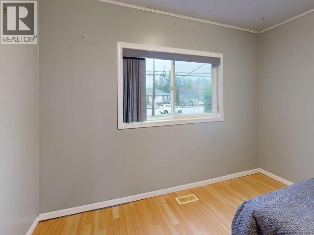 5646 Manson Ave, Powell River, BC - Indoor Photo Showing Other Room