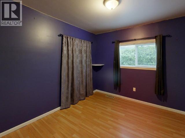 5646 Manson Ave, Powell River, BC - Indoor Photo Showing Other Room