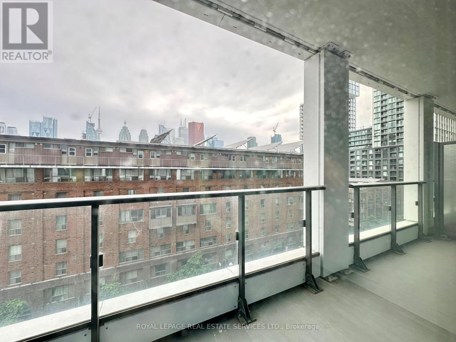 558 - 121 Lower Sherbourne Street, Toronto, ON - Outdoor With Balcony With Exterior