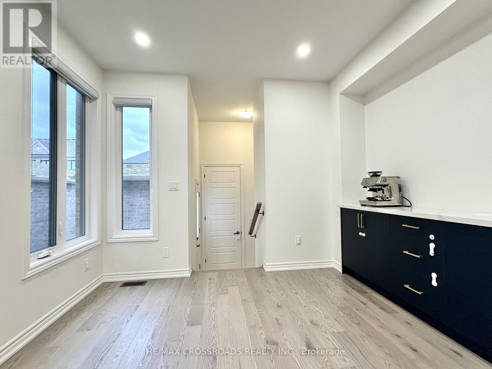 493 Twin Streams Road, Whitby, ON - Indoor Photo Showing Other Room