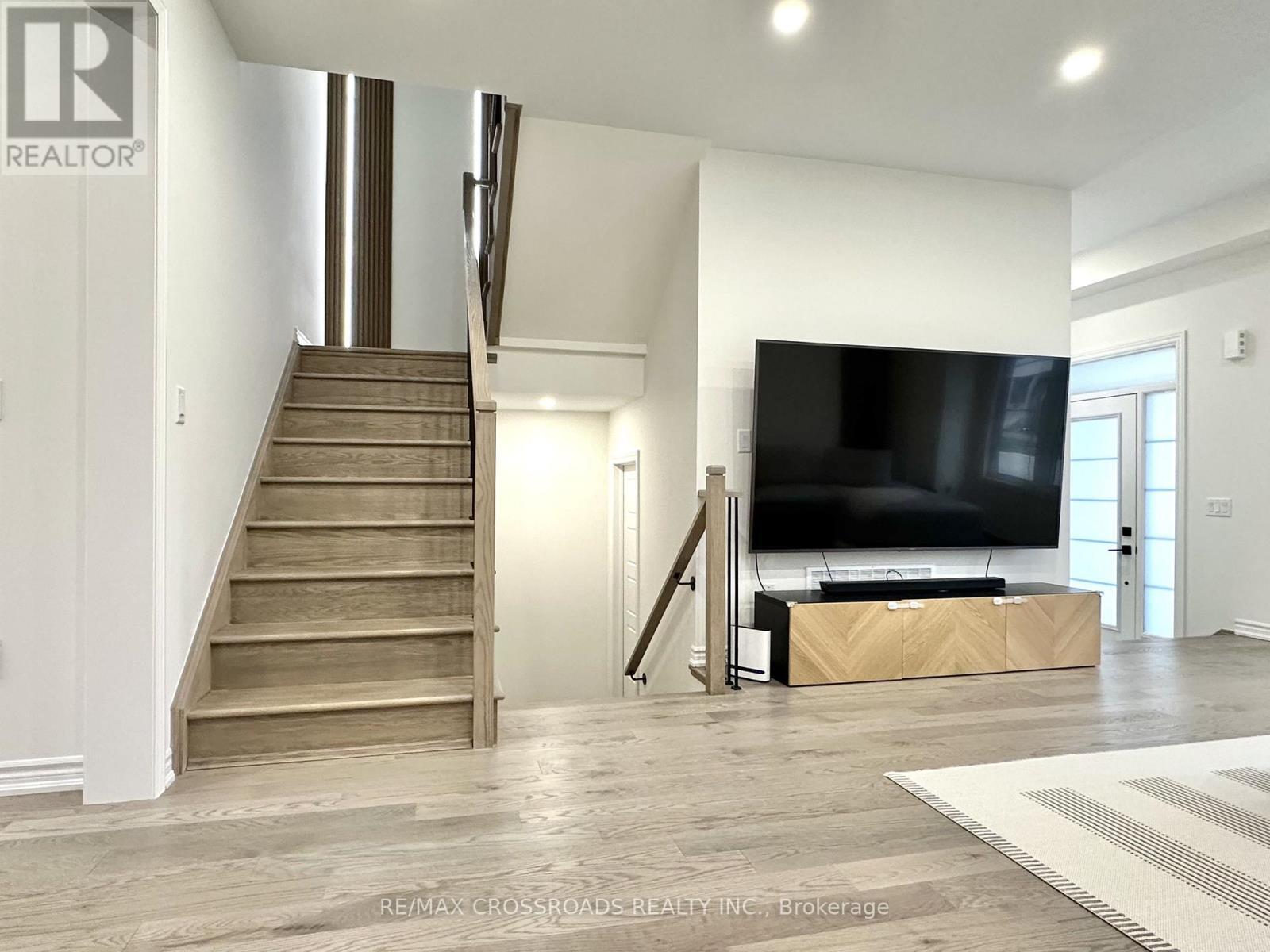 493 Twin Streams Road, Whitby, ON - Indoor Photo Showing Other Room