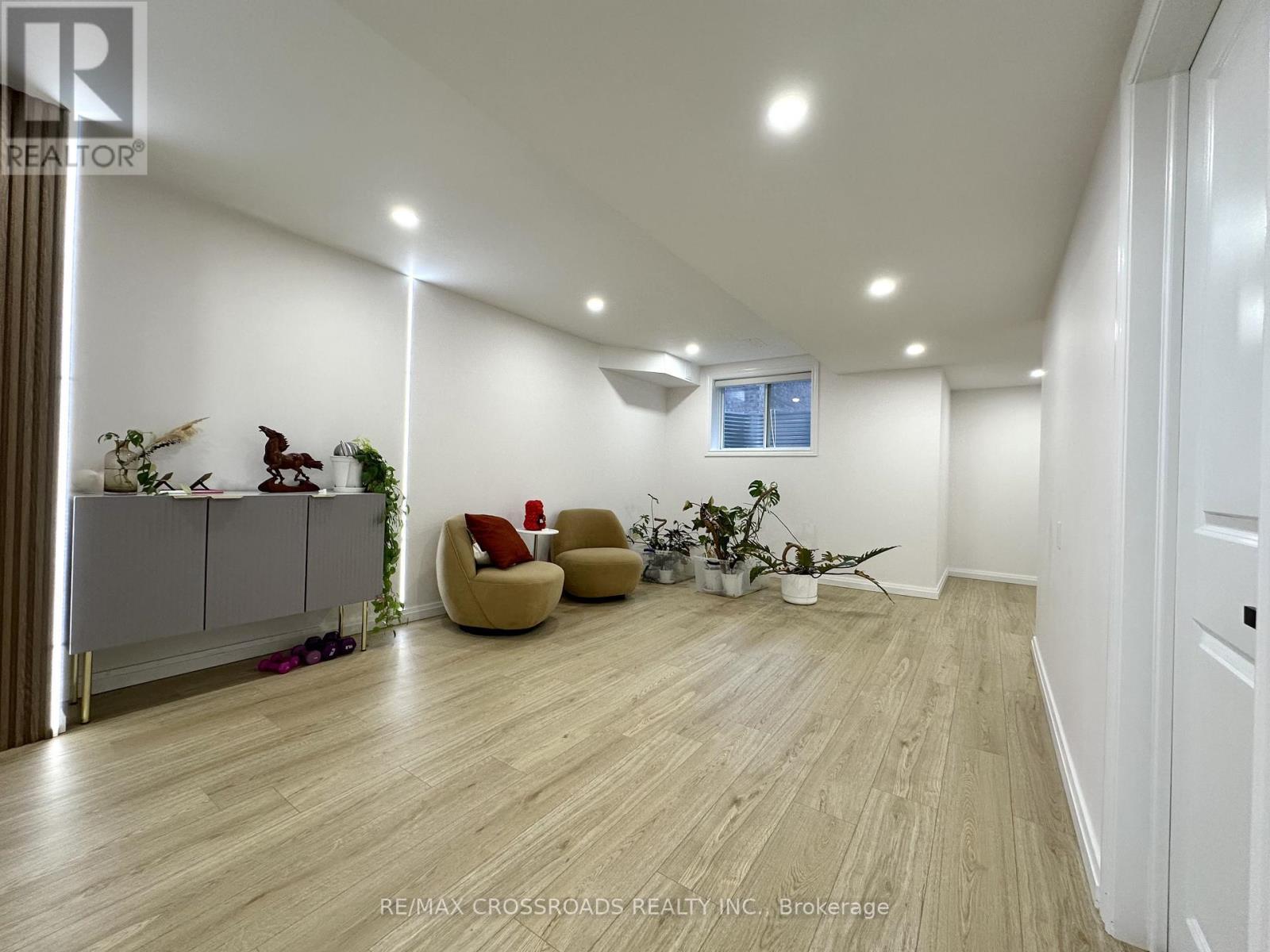 493 Twin Streams Road, Whitby, ON - Indoor