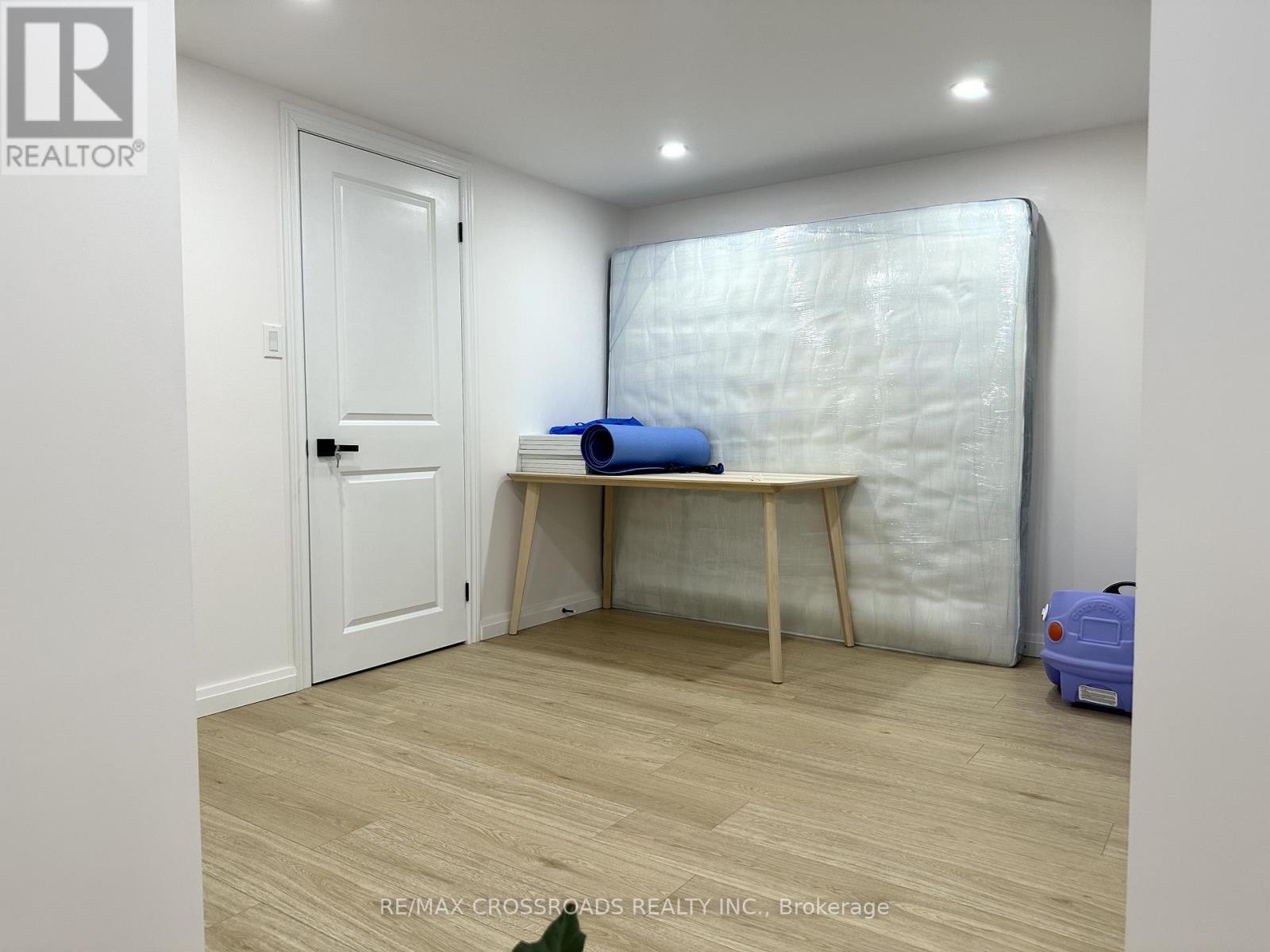 493 Twin Streams Road, Whitby, ON - Indoor Photo Showing Other Room