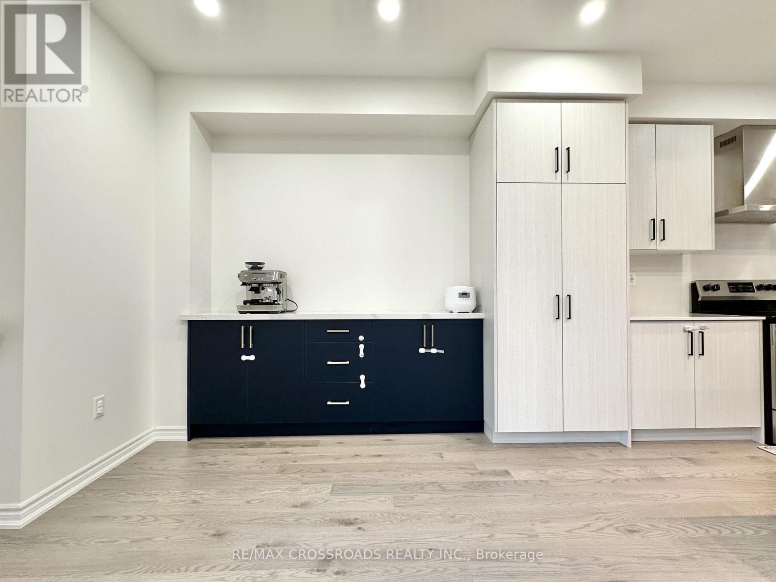 493 Twin Streams Road, Whitby, ON - Indoor