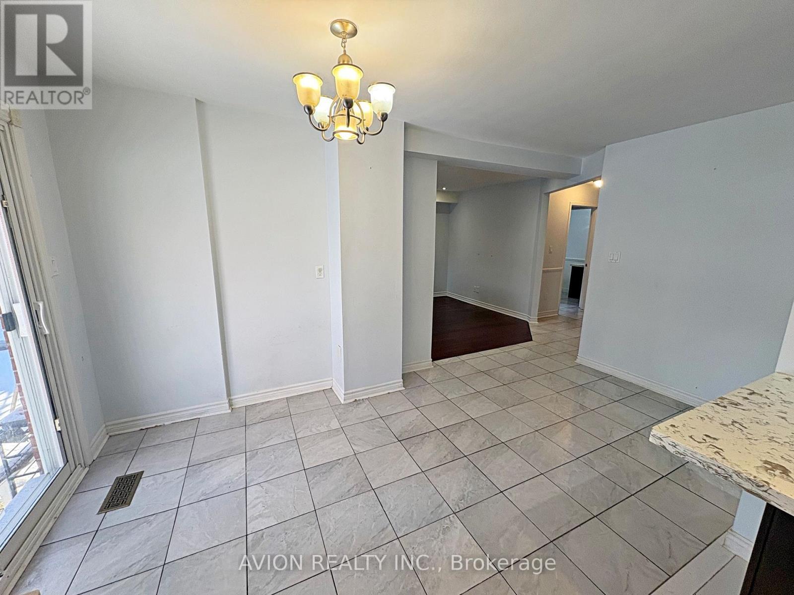 90 Penny Crescent, Markham, ON - Indoor Photo Showing Other Room