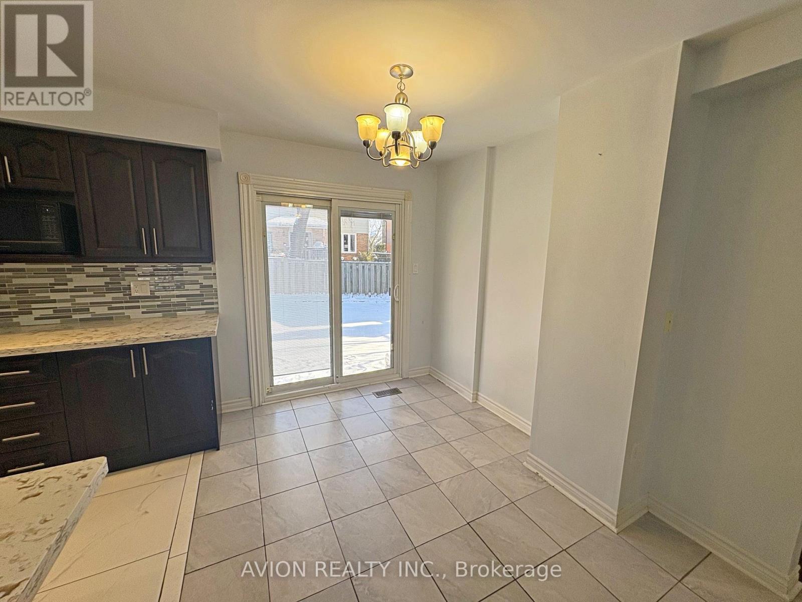 90 Penny Crescent, Markham, ON - Indoor Photo Showing Other Room