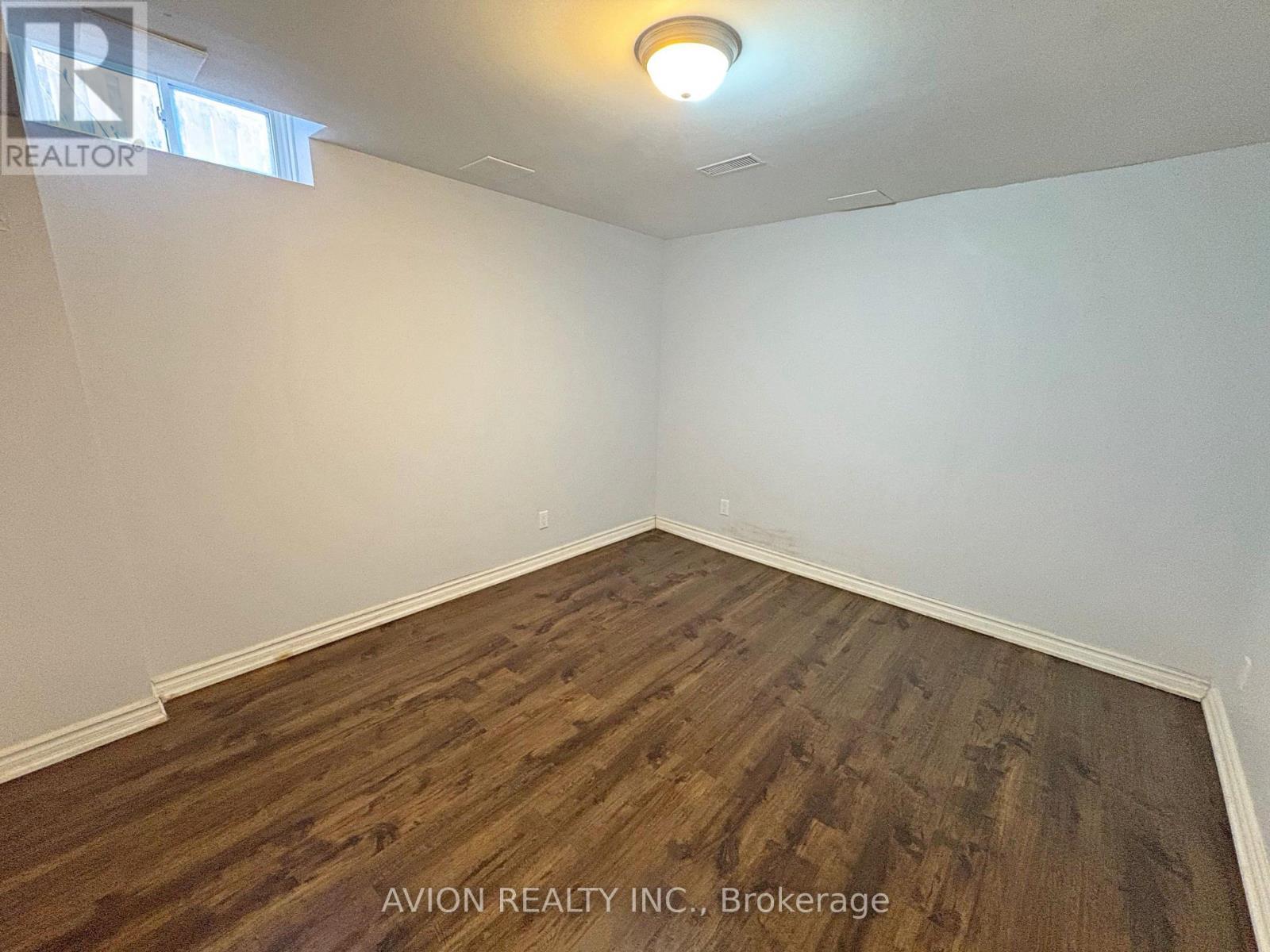 90 Penny Crescent, Markham, ON - Indoor Photo Showing Other Room