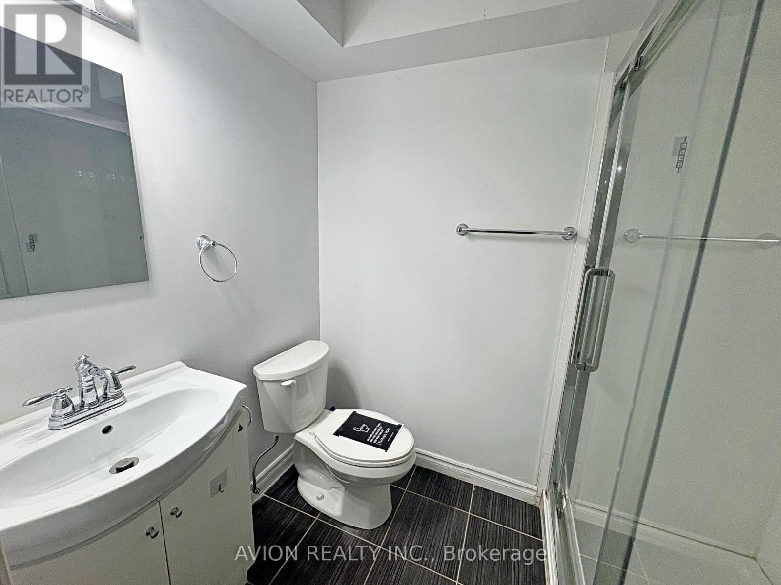 90 Penny Crescent, Markham, ON - Indoor Photo Showing Bathroom