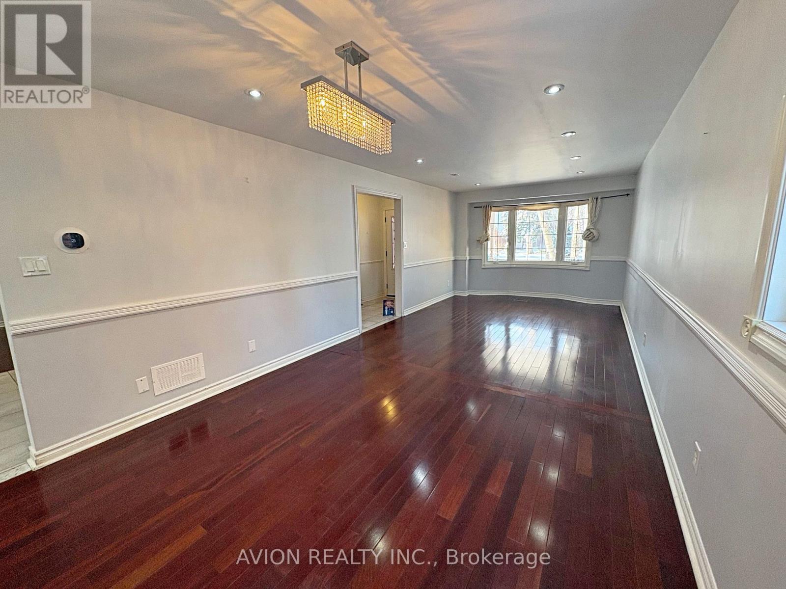 90 Penny Crescent, Markham, ON - Indoor Photo Showing Other Room