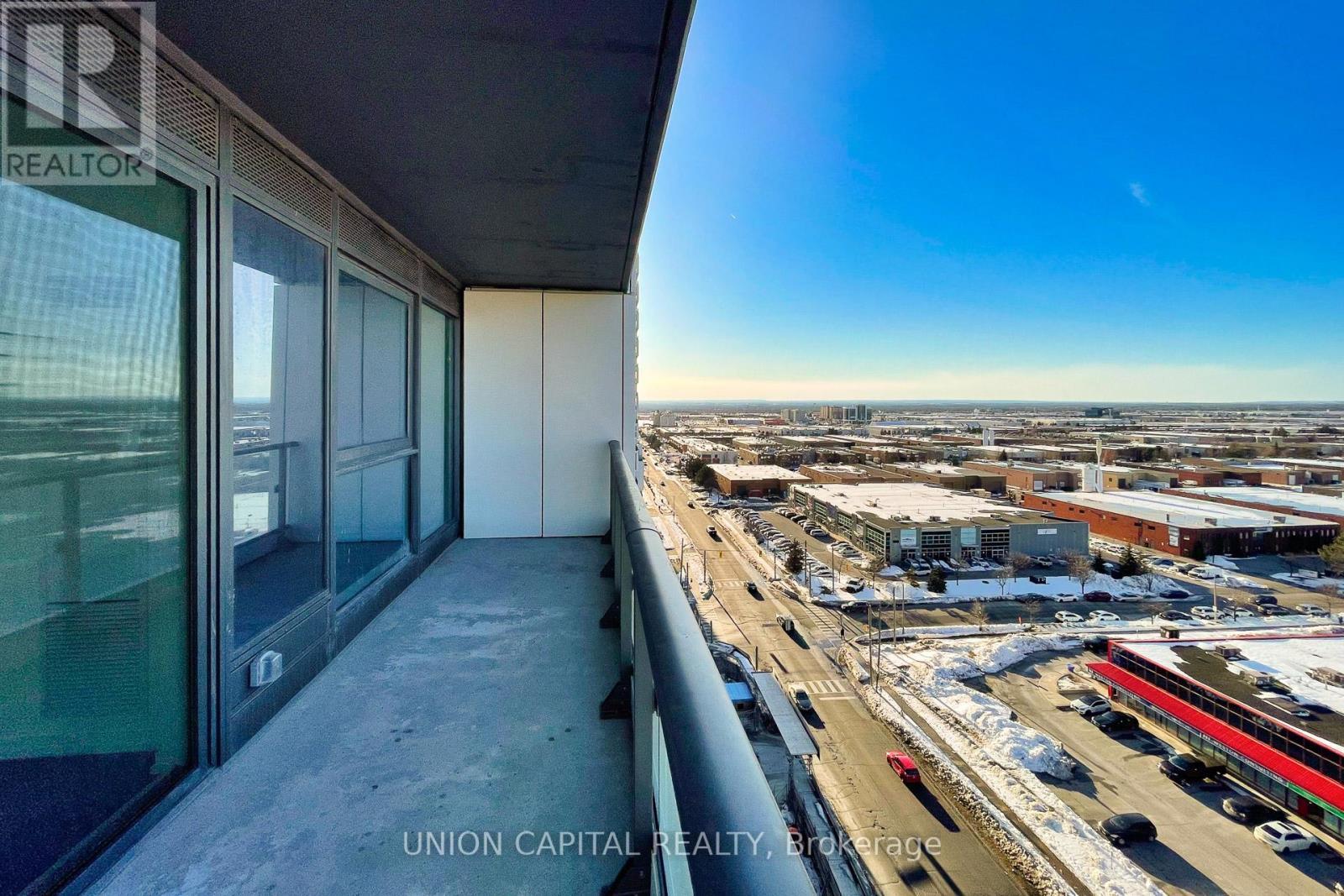 1103 - 1000 Portage Parkway, Vaughan, ON - Outdoor With View