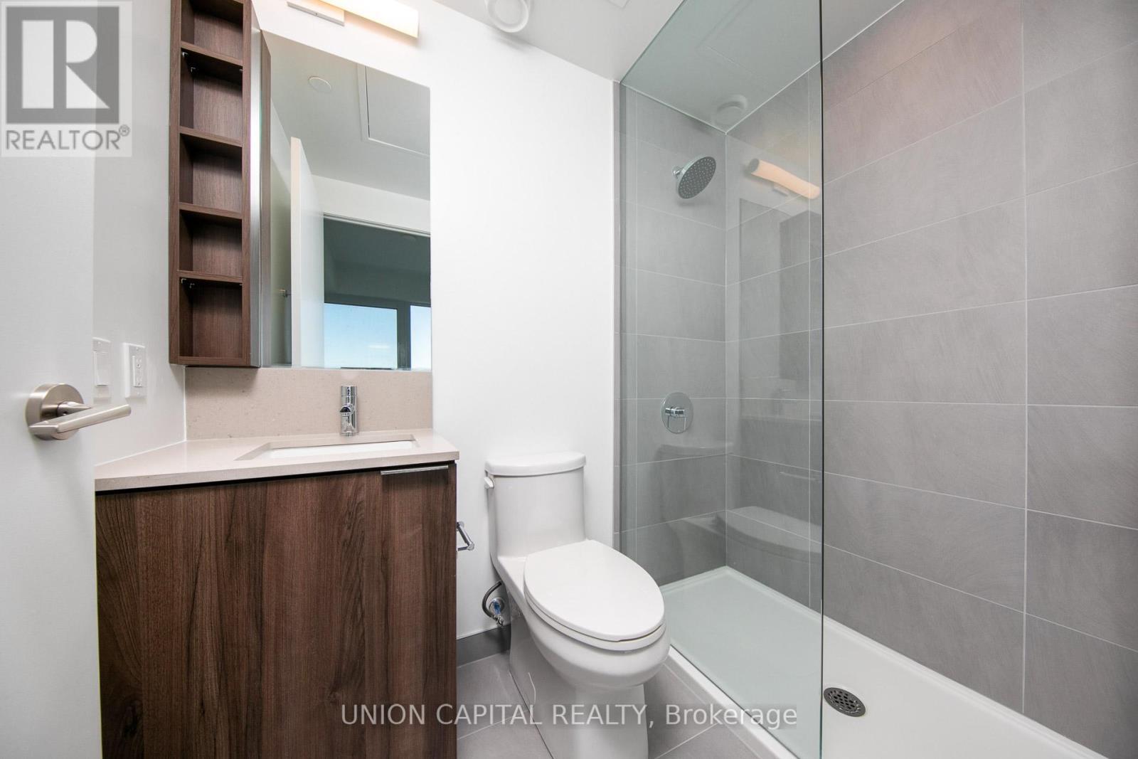 1103 - 1000 Portage Parkway, Vaughan, ON - Indoor Photo Showing Bathroom