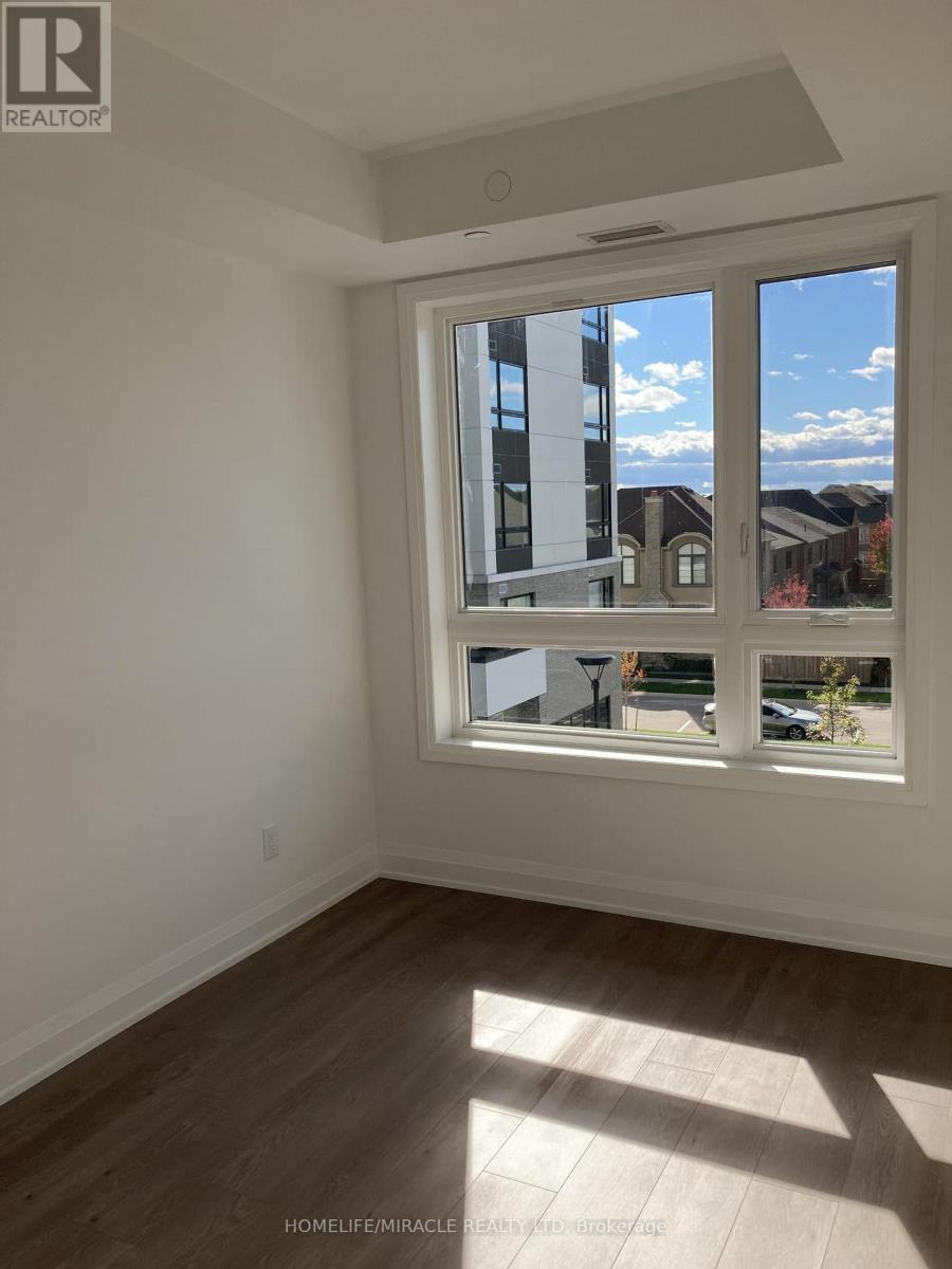 303 - 3250 Carding Mill Trail, Oakville, ON - Indoor Photo Showing Other Room