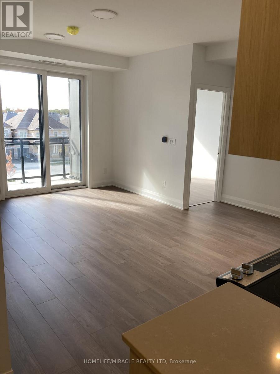 303 - 3250 Carding Mill Trail, Oakville, ON - Indoor Photo Showing Other Room