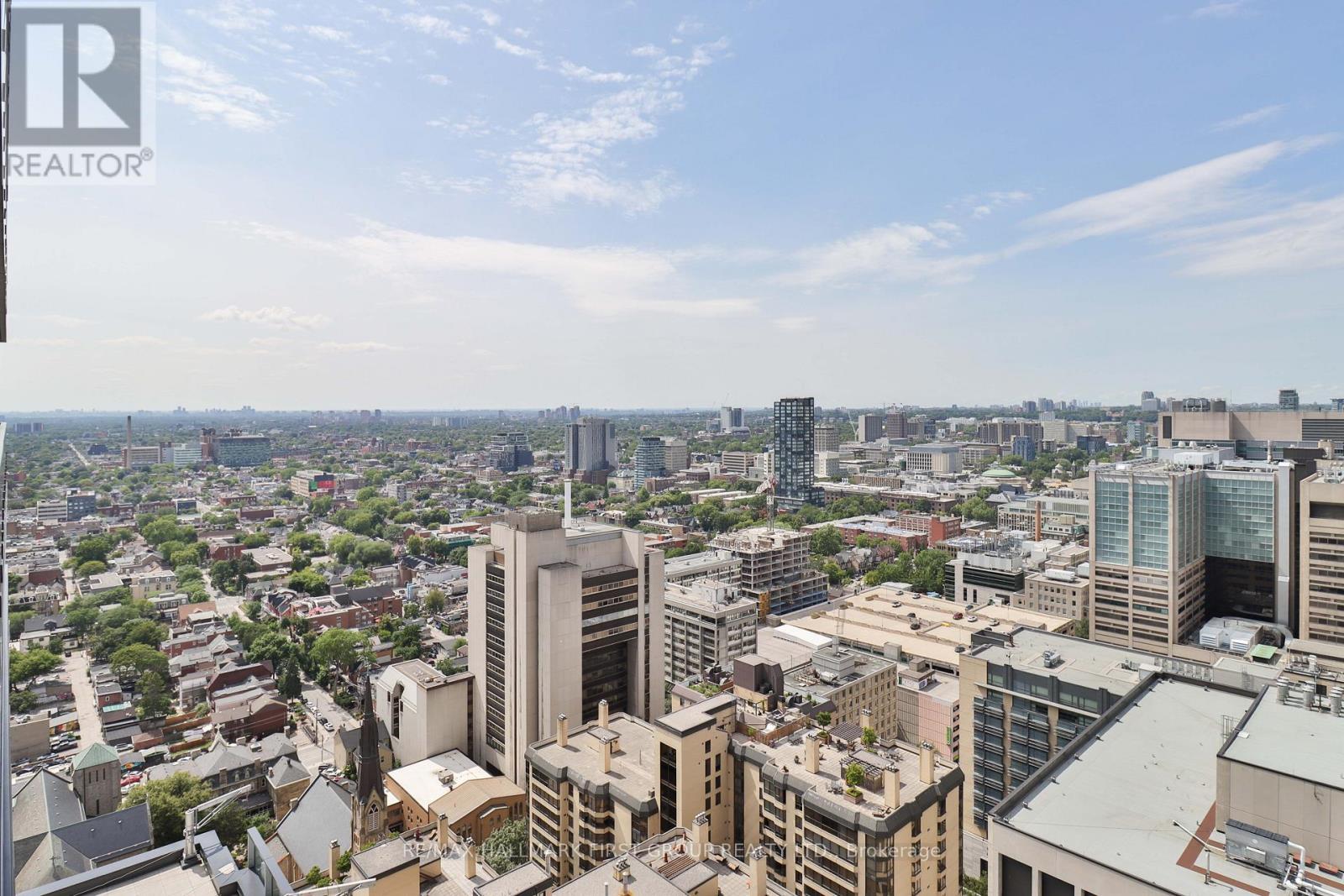2402 - 488 University Avenue, Toronto (University), ON - Outdoor With View