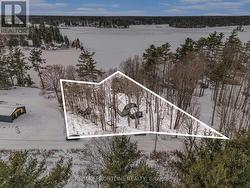 Lot lines are approximate -