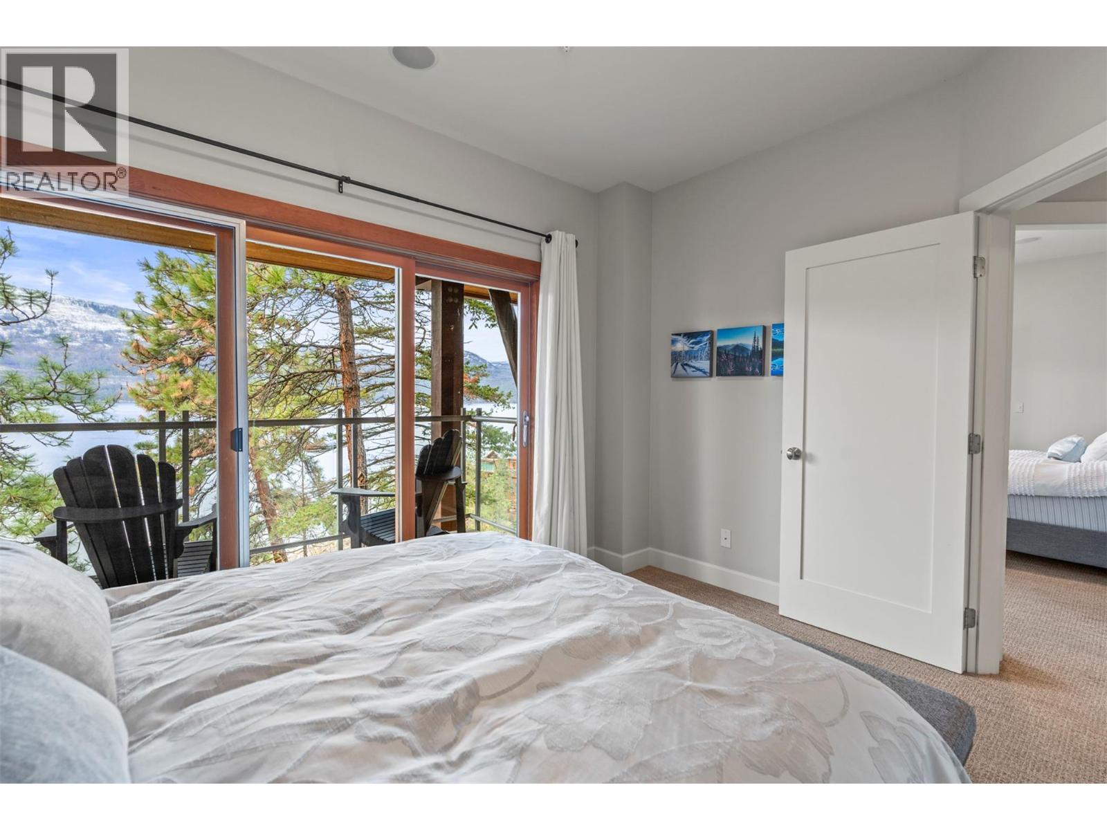 9845 Eastside Road Unit# 151, Vernon, BC - Indoor Photo Showing Bedroom