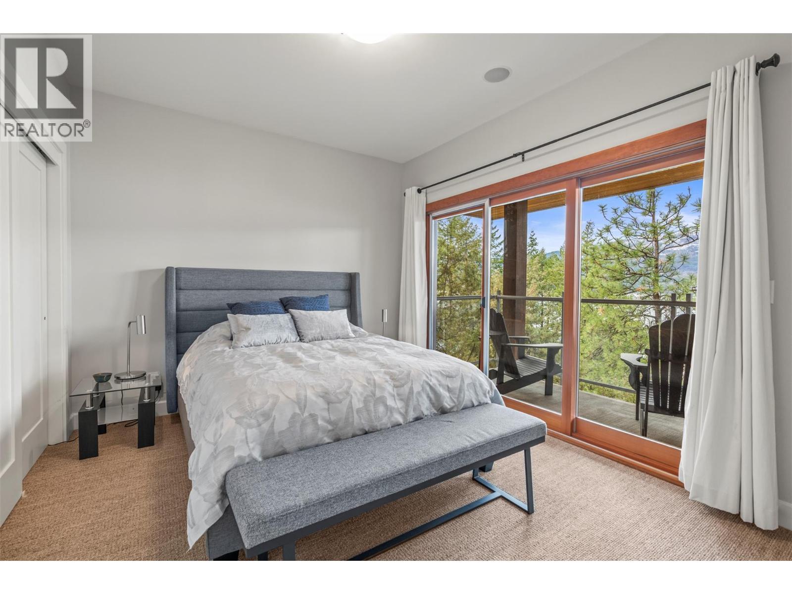 9845 Eastside Road Unit# 151, Vernon, BC - Indoor Photo Showing Bedroom