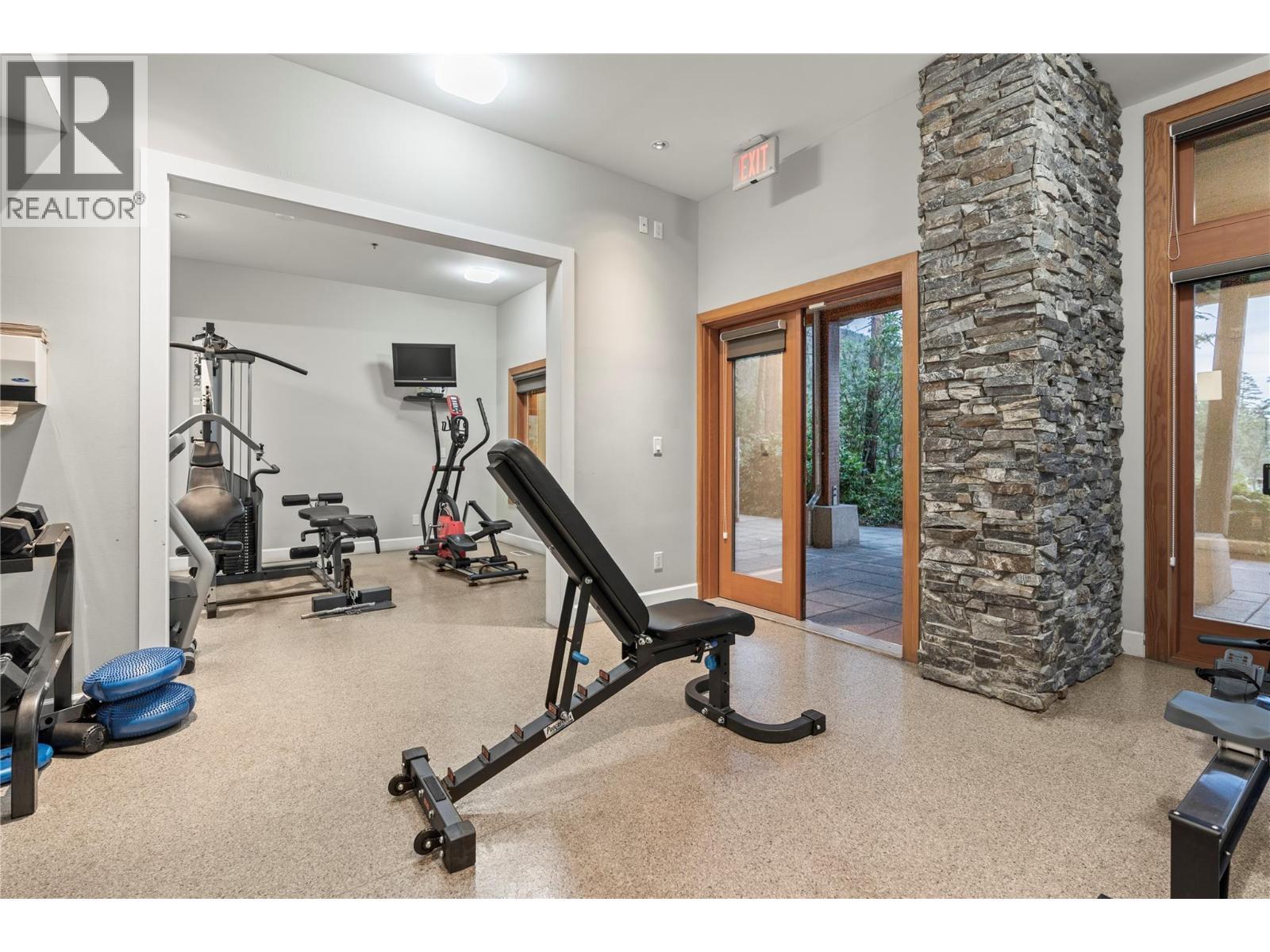 9845 Eastside Road Unit# 151, Vernon, BC - Indoor Photo Showing Gym Room