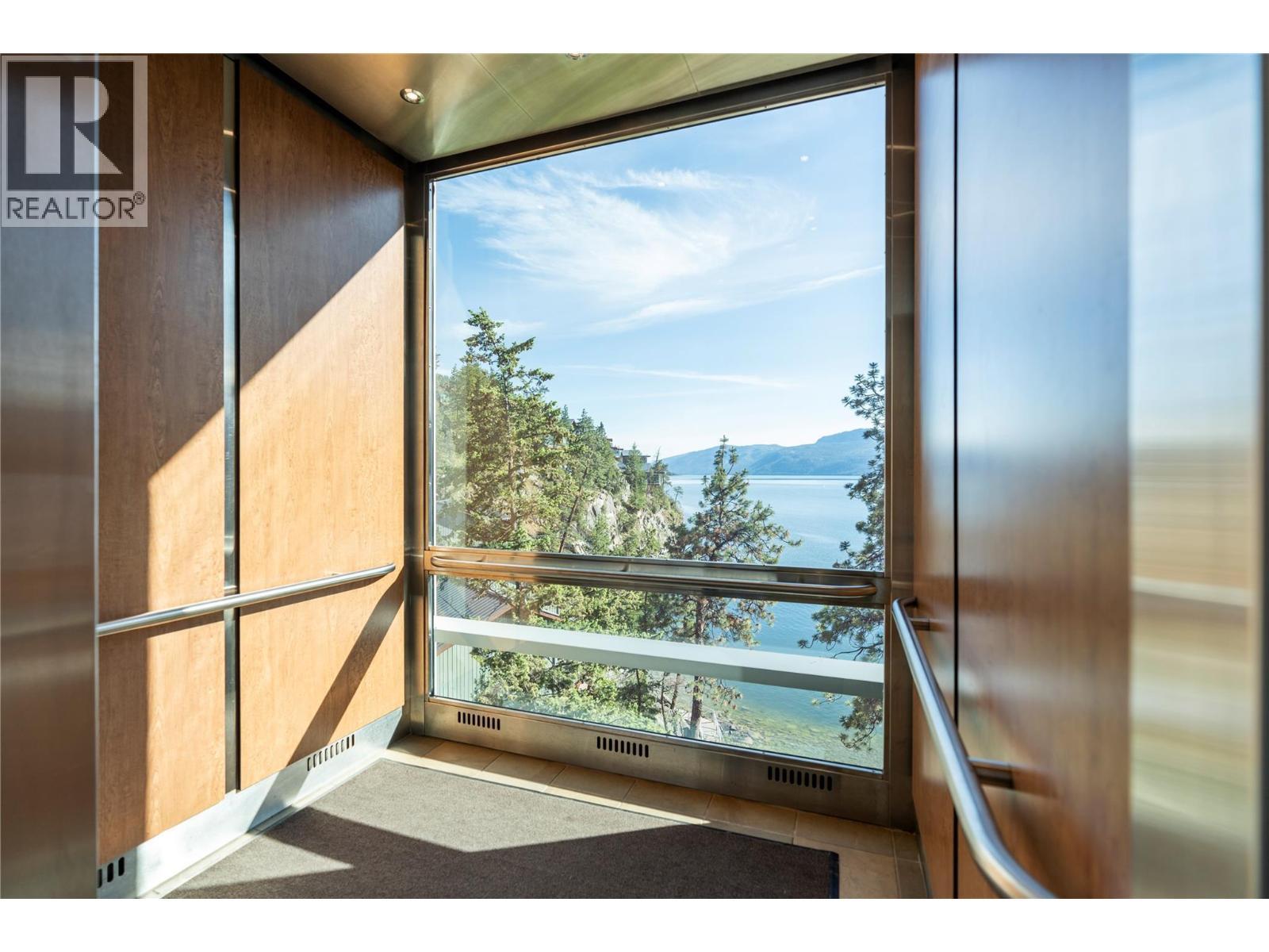 9845 Eastside Road Unit# 151, Vernon, BC - Indoor Photo Showing Other Room