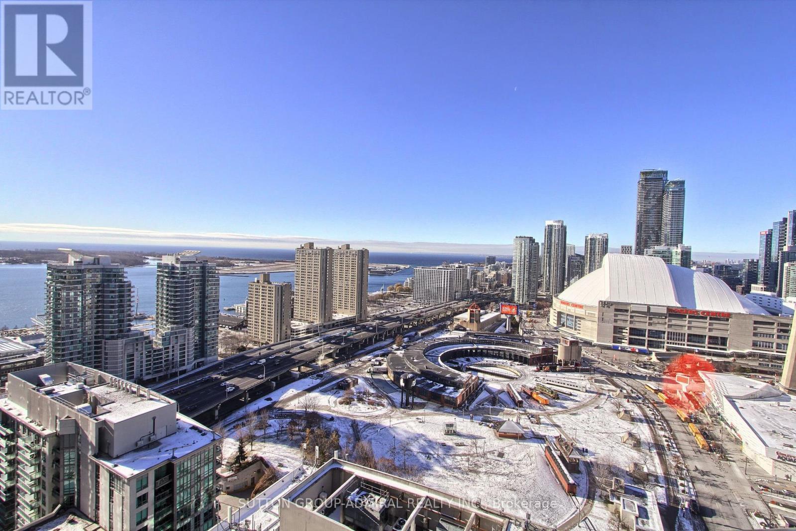 30 Grand Trunk Crescent, Toronto, ON - Outdoor With View