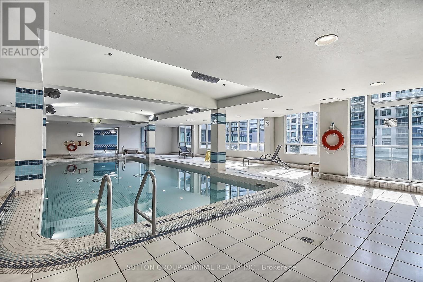 30 Grand Trunk Crescent, Toronto, ON - Indoor Photo Showing Other Room With In Ground Pool