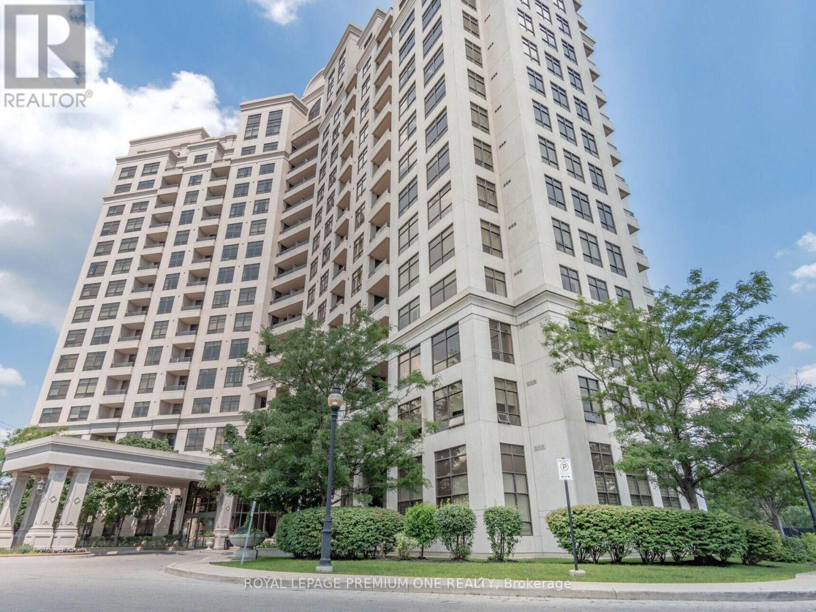 815 - 9225 Jane Street, Vaughan, ON - Outdoor With Balcony With Facade