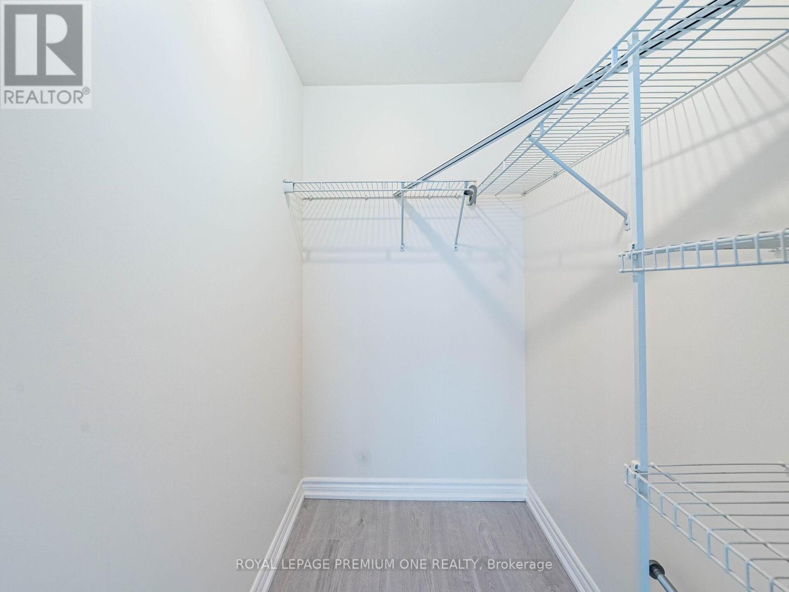 815 - 9225 Jane Street, Vaughan, ON - Indoor With Storage